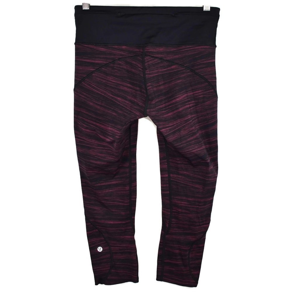 lululemon Run The Day Crop Size 8 in Low Tide Blush Berry & Black